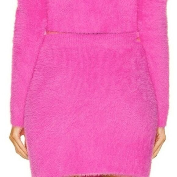 NWT SIMKHAI  Paytra Fuzzy Mini Skirt - Hot Pink XL Revolve - Picture 6 of 12